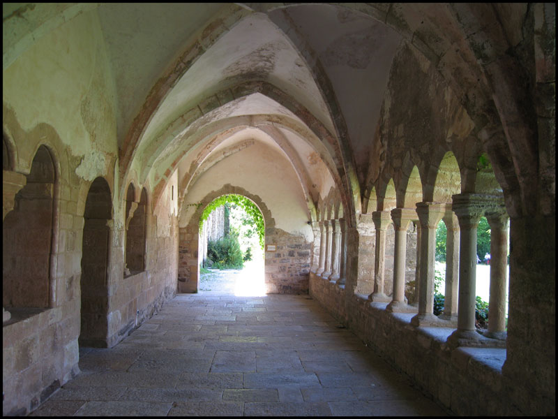 Abbaye Sylvanès Cloitre